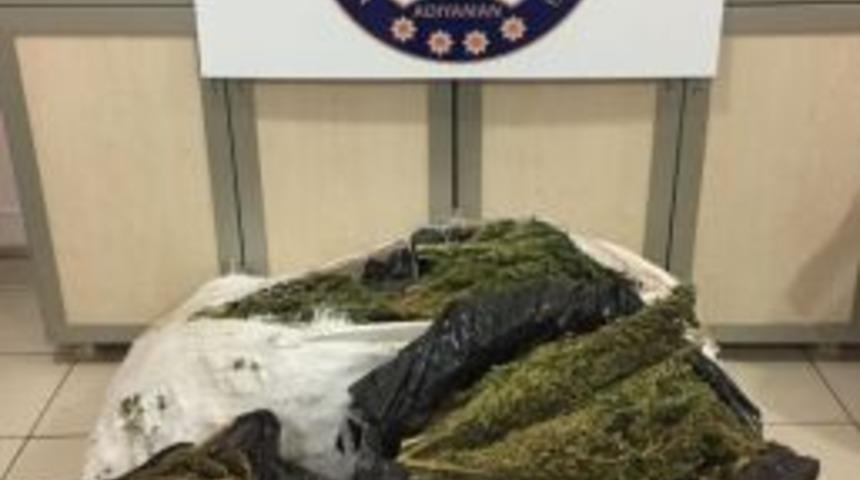 Cezaevi Firarisi Uyuşturucu İle Yakalandı