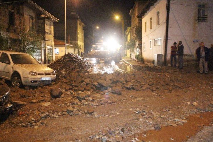 Serinhisar’da Sel Ve Heyelan G5