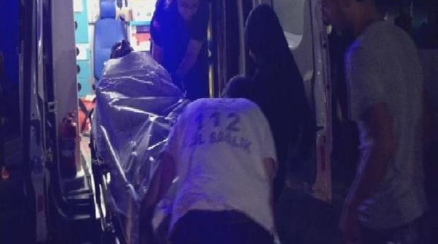 Otomobilden Açılan Ateş Sonucu Bacağından Vuruldu