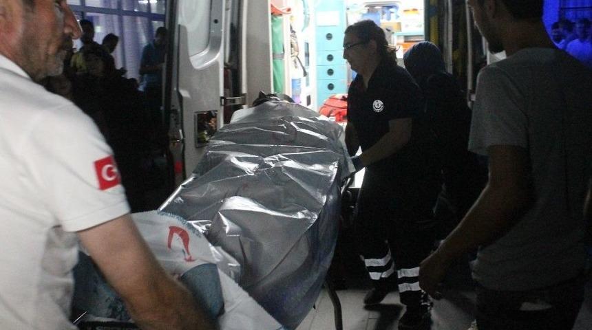 Sokak Ortasında Bacağından Vuruldu