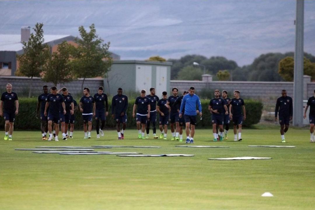 Erol Bedir: &ldquo;şartlar Uygun Olursa Arzuladığımız Oyuncuları Transfer Ederiz&rdquo;