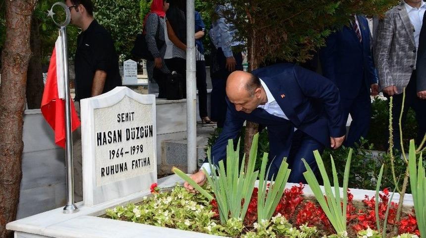 Başbakan Yardımcısı Fikri Işık: