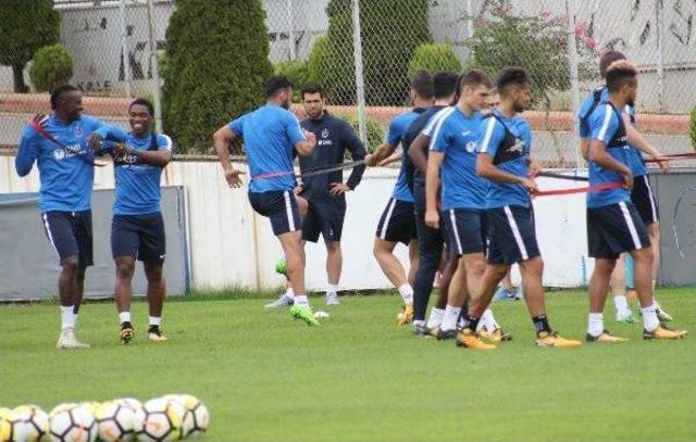 Trabzonspor 9 Eksikle Çalıştı