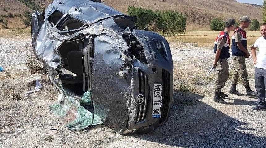 Sivas&rsquo;ta Trafik Kazası: 2 Yaralı