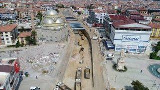 Büyükşehir’den 4 Cadde Kesişimine Köprülü Kavşak