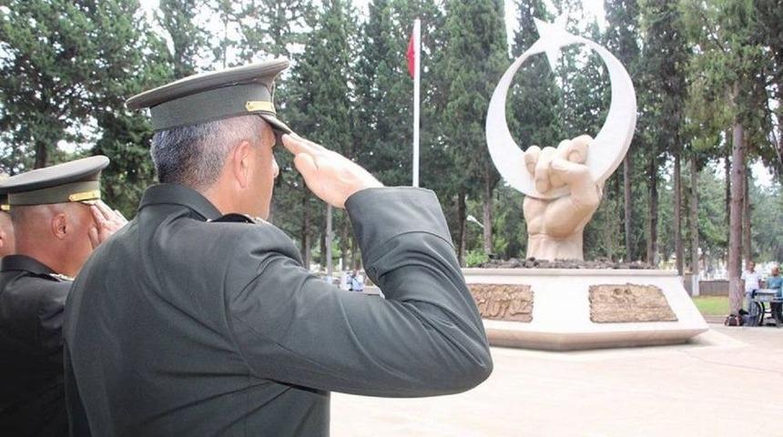 Arife G&uuml;n&uuml;nde Şehitler İ&ccedil;in Dualar Edildi