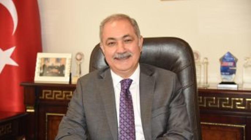 Başkan Kara, S&uuml;r&uuml;c&uuml;lerden Trafik Kurallarına Uymalarını İstedi