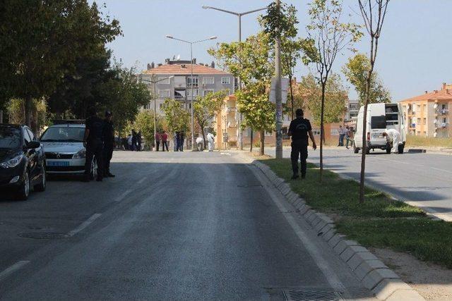 İzmir’deki Patlamanın Hedefi Olan Otobüs Kaldırıldı