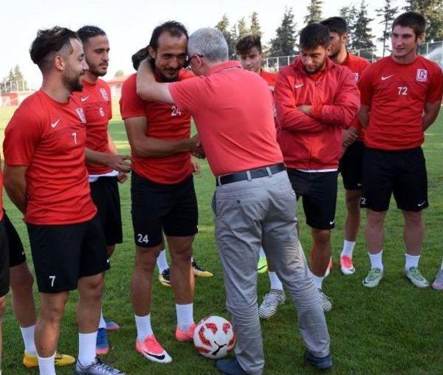 Balıkesirspor, Mehmet'in Performansından Memnun