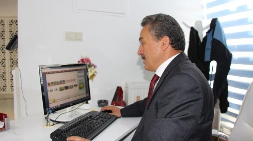 Başkan Tutal, Whatsapp İhbar Hattında Gelen Soruları Yanıtladı