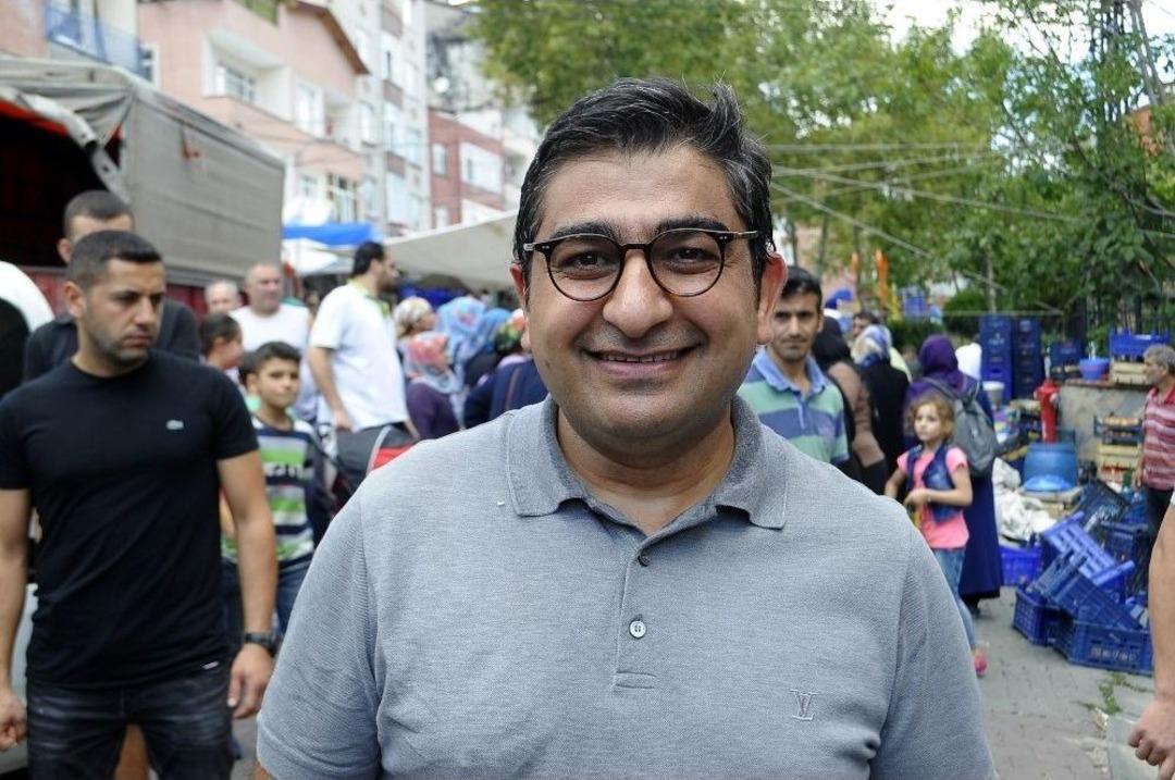 T&uuml;m Pazarı Satın Aldı, Herşeyi Bedava Dağıttı