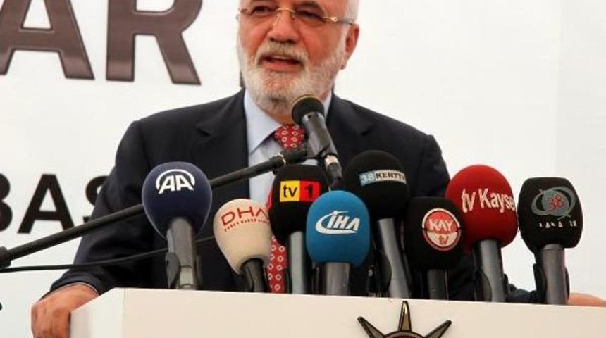 Ak Partili Elitaş: Fet&ouml;'c&uuml;lerle Bayramlaşmamız M&uuml;mk&uuml;n Değil