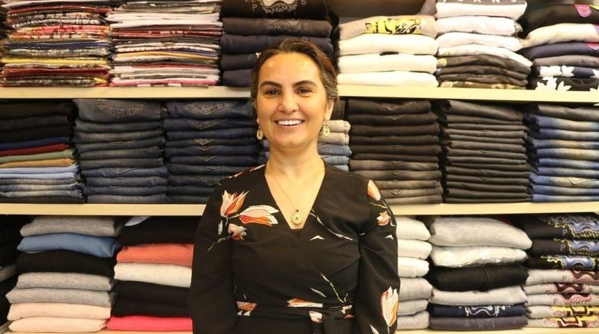 Bayram Tatili K&uuml;&ccedil;&uuml;k Esnafı Vurdu