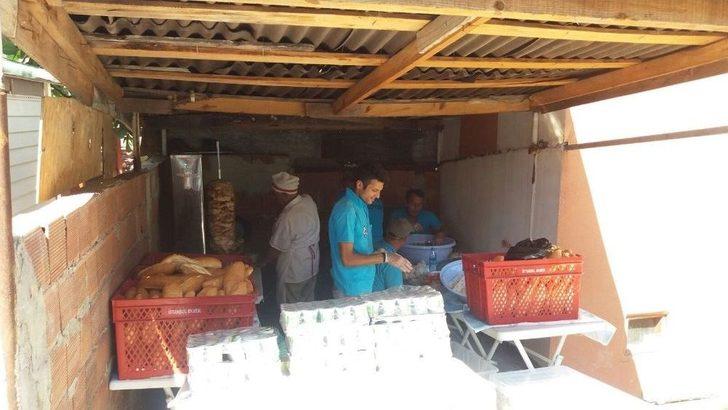 Gülüç Belediyesi Mezarlıklarda Kur’an-ı Kerim Okuttu G2