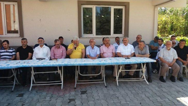 Gülüç Belediyesi Mezarlıklarda Kur’an-ı Kerim Okuttu G3