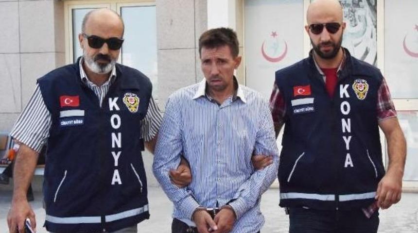 Kendisini Aldattığını Iddia Etitği Eşini &Ouml;ld&uuml;rd&uuml;, Kızını Yaraladı