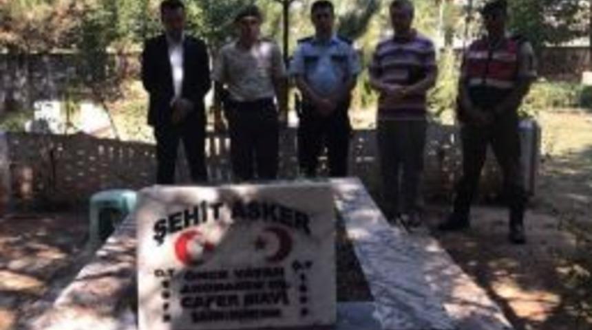 Altıntaş&rsquo;ta Mezarlık Ziyaretleri