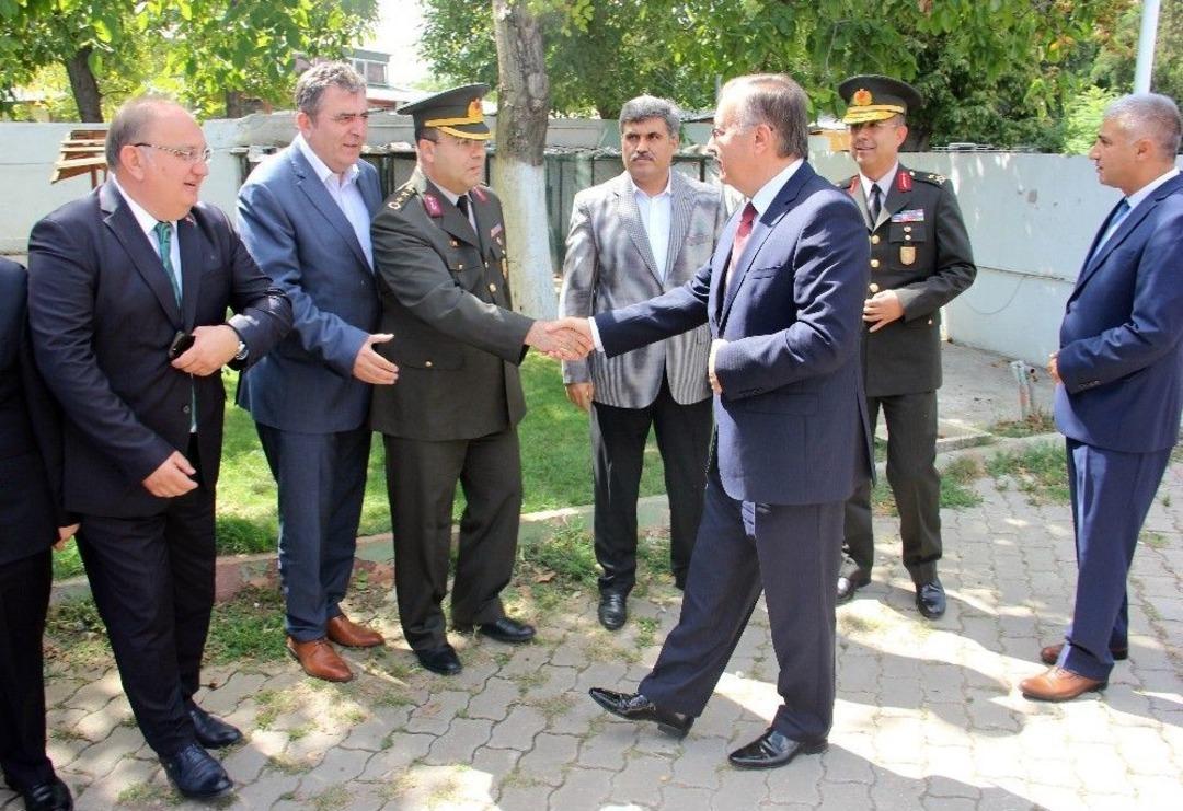 Edirne Valisi &Ouml;zdemir&rsquo;den Bayram Ziyaretleri