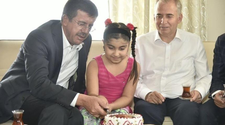 Bakan Zeybekci&rsquo;den Şehit Kızına Doğum G&uuml;n&uuml; S&uuml;rprizi