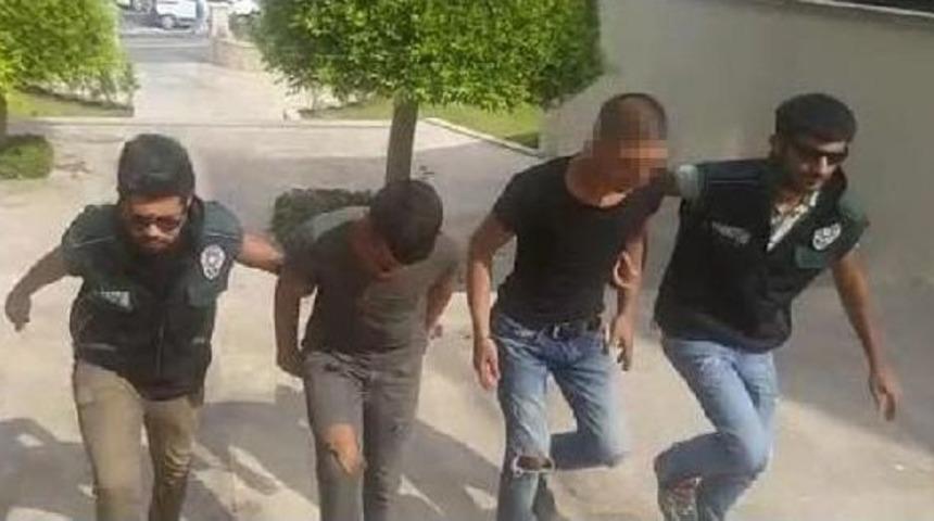 Turistlere Uyuşturucu Sattığı Iddia Edilen 2 Garsona G&ouml;zaltı