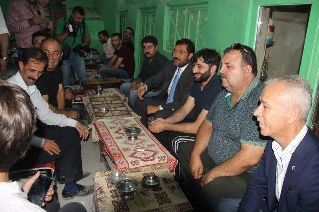 Beşiktaş Belediye Başkanı Hazinedar Çocuk Festivali İçin Hakkari’ye Geldi