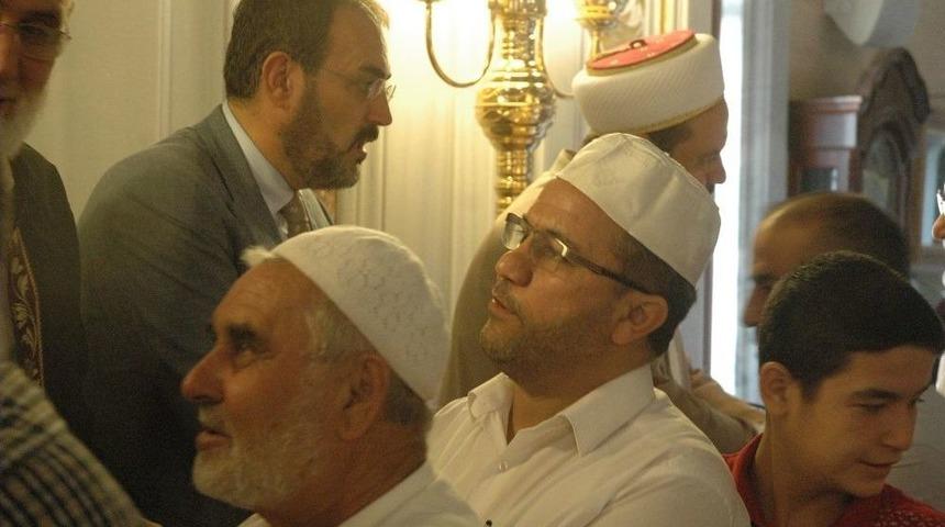 Ak Parti S&ouml;zc&uuml;s&uuml; &Uuml;nal: "zulm&uuml; G&ouml;rd&uuml;ğ&uuml;m&uuml;z Zaman Zulme Baş Kaldırırız"