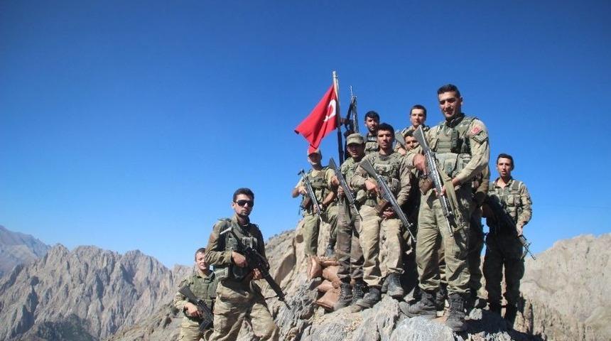 Kahraman Mehmet&ccedil;ik&rsquo;ten Bayram Mesajı