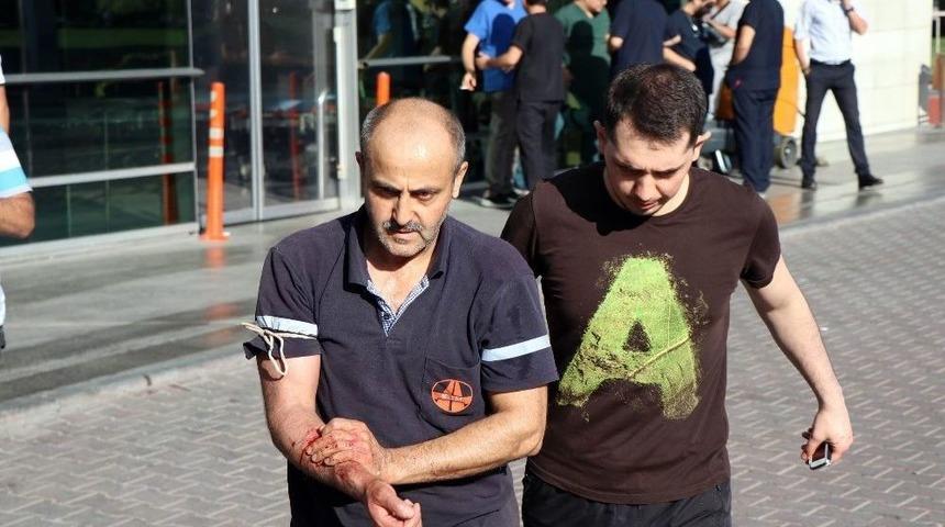 Acemi Kasaplar Hastaneye Akın Etti