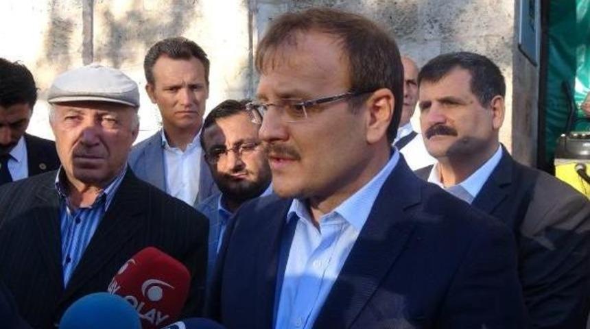 Hakan &Ccedil;avuşoğlu: Nerede Bir Mazlum Ve Mağdur Varsa Onlarla Olmaya Gayret Ediyoruz