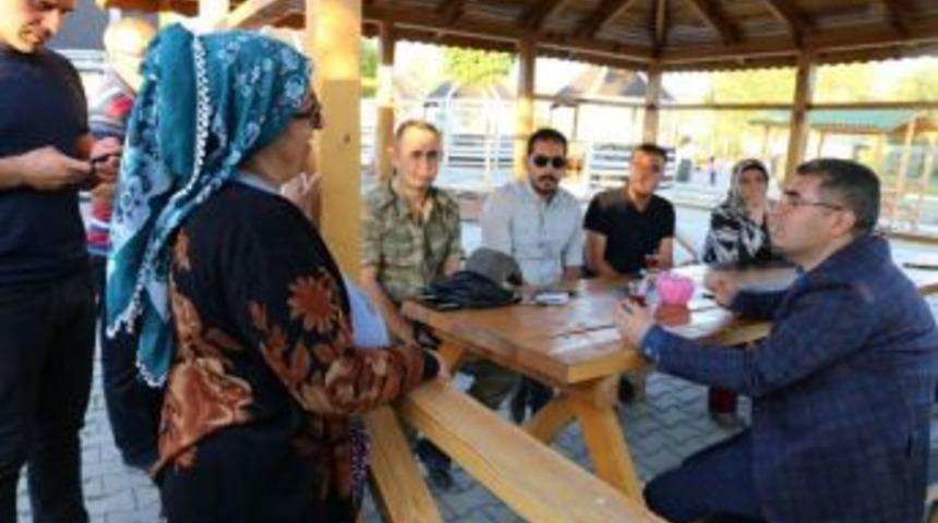 Eşi Tarafından Terk Edilen Kadın Kaymakamdan Yardım İstedi