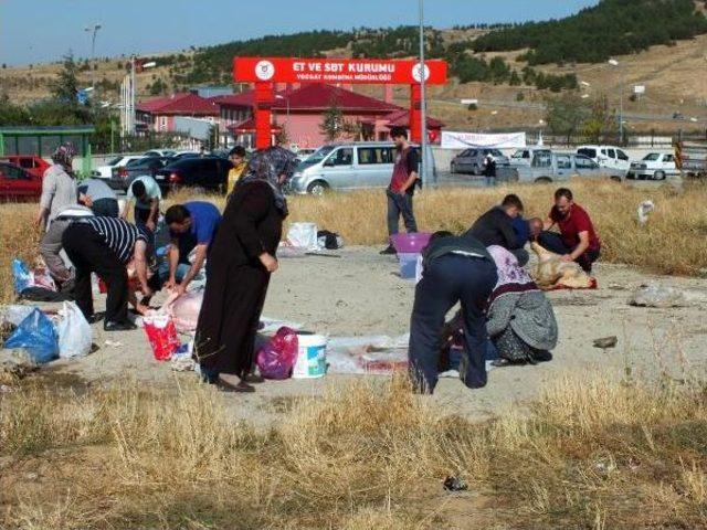 Yozgat’Ta Acemi Kasapların Bayram Mesaisi