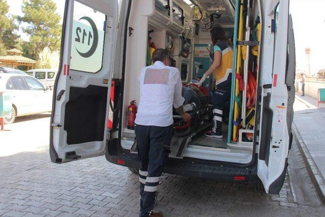 Elazığ&rsquo;da Trafik Kazası: 8 Yaralı 1