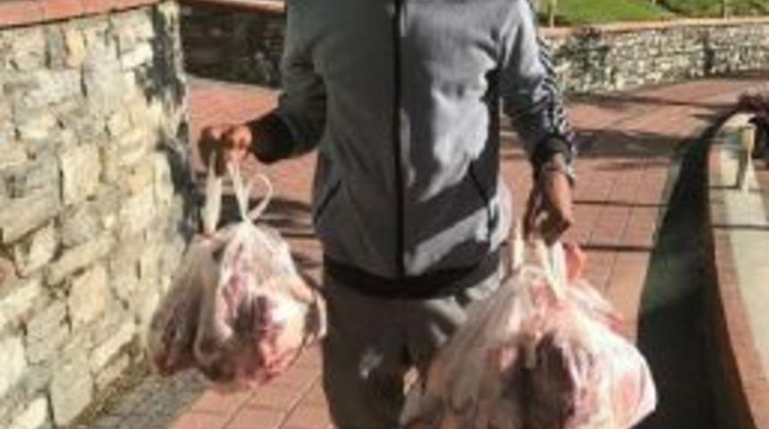 Bursasporlu Faty Kurban Kesti