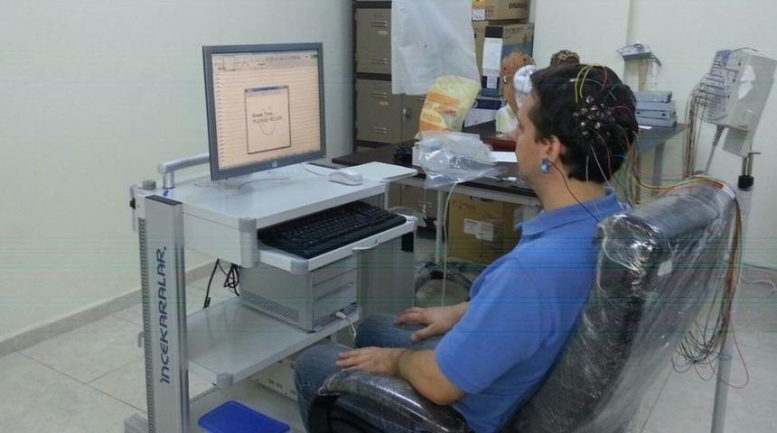 Beyin Dalgalarıyla Hareket Edebilen Robotik Donanım