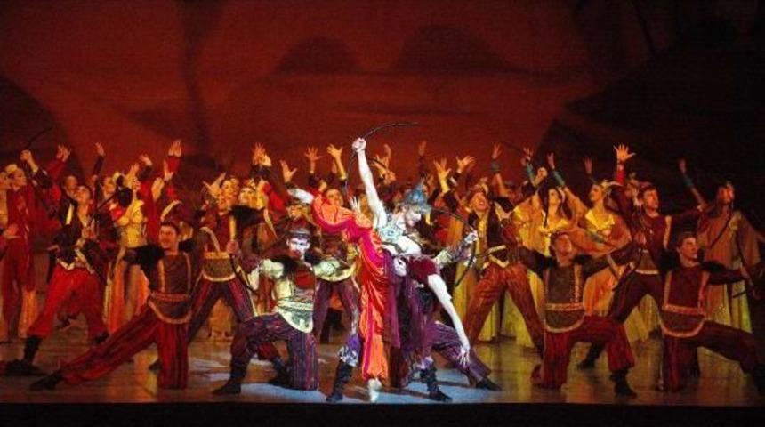 Aspendos Opera Ve Bale Festivali 'şehrazat'la Sona Erecek
