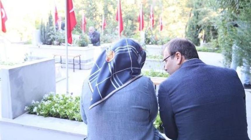 Hakan &Ccedil;avuşoğlu: Nerede Bir Mazlum Ve Mağdur Varsa Onlarla Olmaya Gayret Ediyoruz (2)