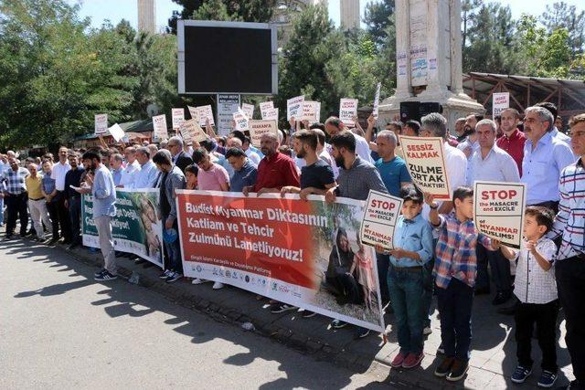 Arakan’daki Katliam Bingöl’de Protesto Edildi