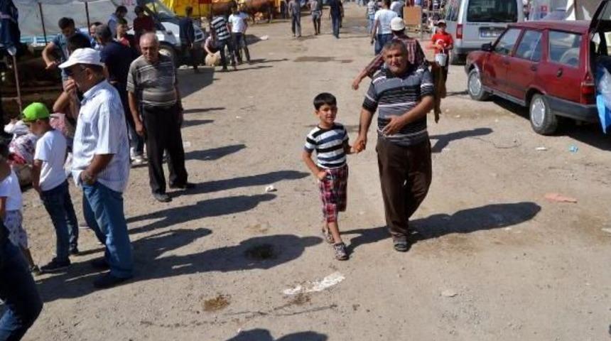 Kayseri'de Kurban Pazarında Yoğunluk