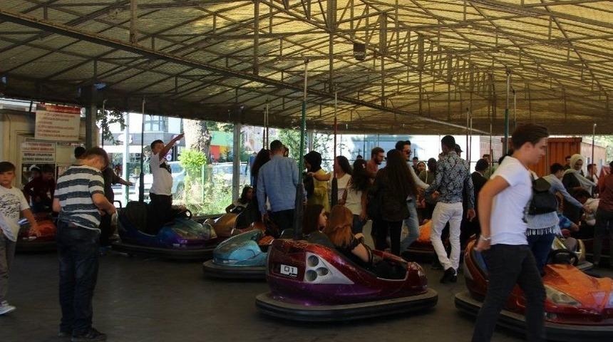 Kurban Bayramı &Ccedil;ocukları Sevindirdi