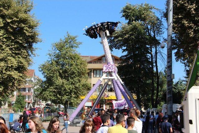 Kurban Bayramı &Ccedil;ocukları Sevindirdi 1