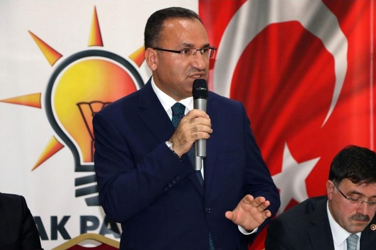 Başbakan Yardımcısı Bozdağ, "arakan&rsquo;da Yaşananlara K&ouml;r, Sağır Ve Dilsiz Kalıyorlar"