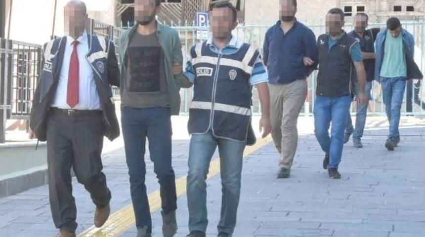 K&uuml;tahya'da 3 Pkk Ş&uuml;phelisi Adliyede