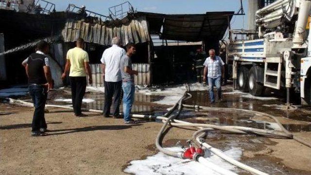 Hurdalıkta Çıkan Yangını Itfaiye Söndürdü