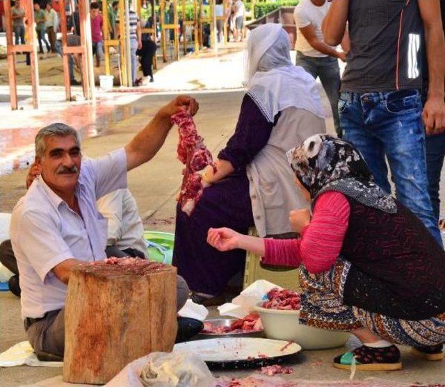 Manisa'dan Kurban Manzaraları