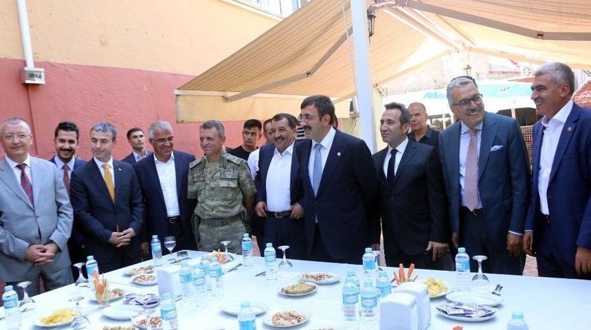 Ak Partili Yılmaz: &ldquo;ter&ouml;r Hi&ccedil;bir Zaman Amacına Ulaşamayacak&rdquo;