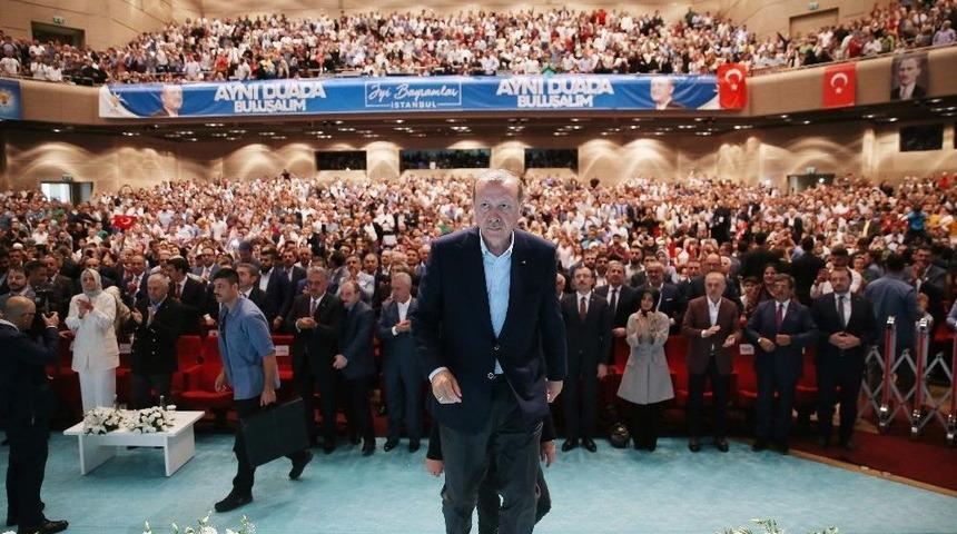 Cumhurbaşkanı Recep Tayyip Erdoğan&rsquo;dan Şehitlikteki G&ouml;r&uuml;nt&uuml;lere İlişkin A&ccedil;ıklama