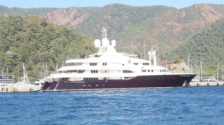 &Uuml;rd&uuml;n Kralının Mega Yatı &ldquo;sarafsa&rdquo; Marmaris&rsquo;te