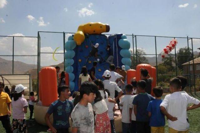 Beşiktaş Belediyesi Hakkarili Çocuklara Çifte Bayram Yaşattı 1