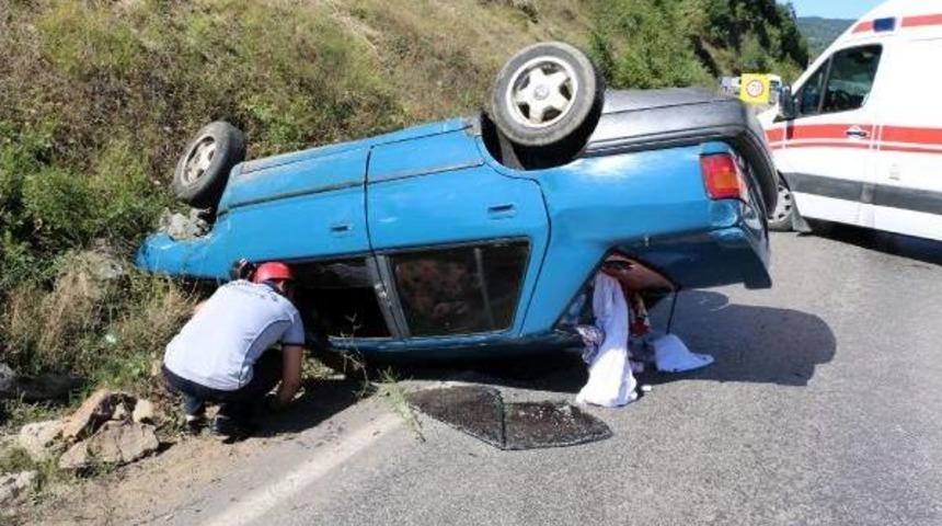 Zonguldak'ta 2 Otomobil &Ccedil;arpıştı: 4 Yaralı