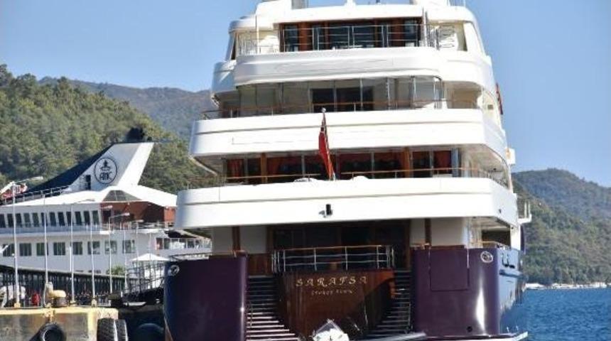 &Uuml;rd&uuml;n Kralı'nın Ultra L&uuml;ks Yatı Marmaris'te